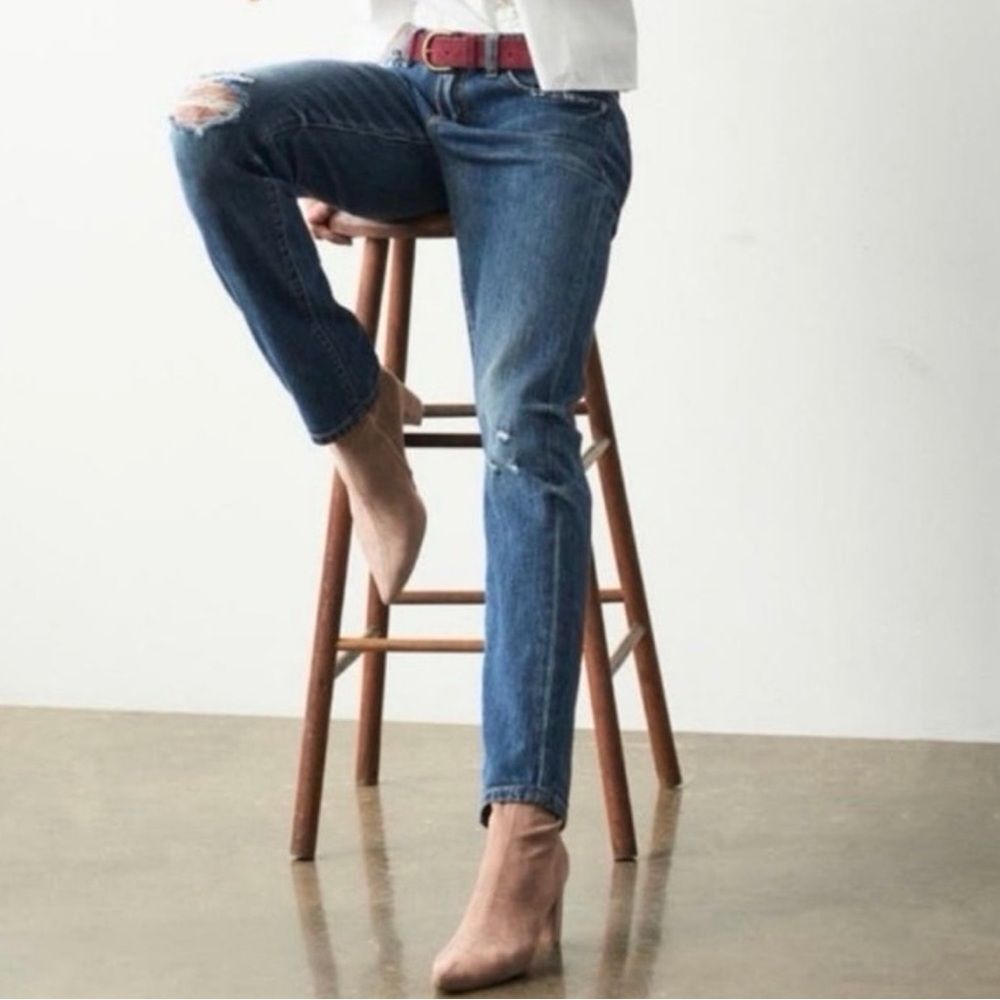Anthropologie Pilcro Slim Boyfriend Crop Distressed Denim Jeans Mid Rise Size 26